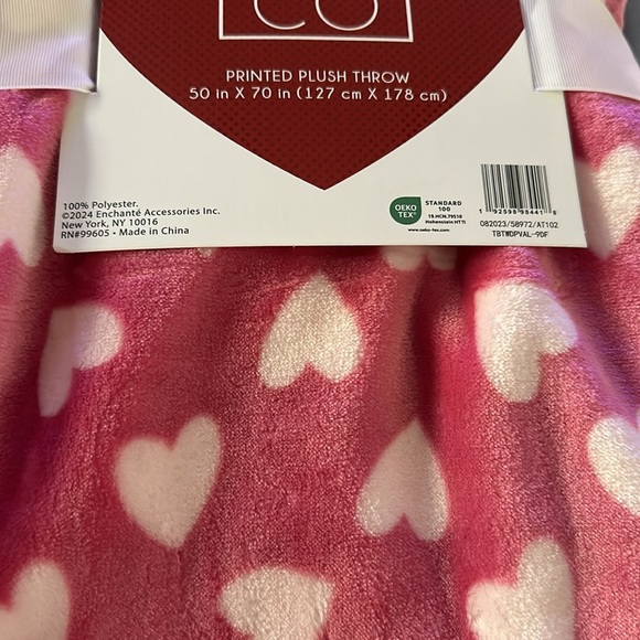 💕💕Pink heart valentines day blanket 💕💕 - Picture 3 of 4